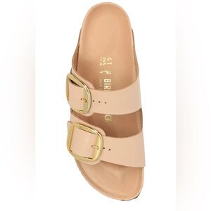 Worn once! Big gold buckle birks!